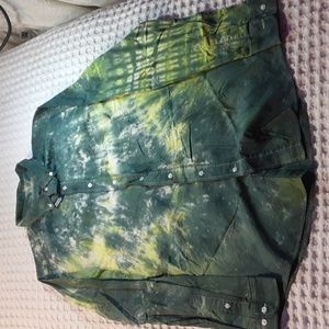 Tie dyed button-up dress shirt, NEW WITHOUT TAGS, XLT (46-48)